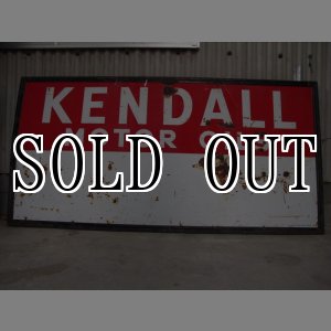 画像: Kendall Big sign