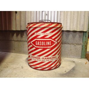 画像: La Cal Automotive co/ gasoline cans