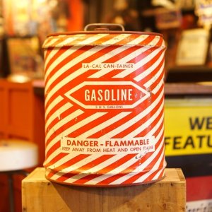 画像: La Cal Automotive co/ gasoline cans